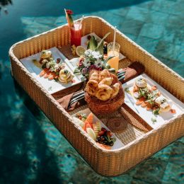 FLOATING LUNCH (7).jpg